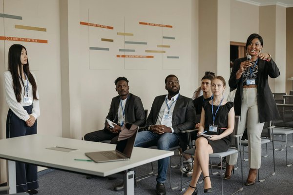 Protection contre les surtensions : comment un électricien peut-il sécuriser votre domicile ?